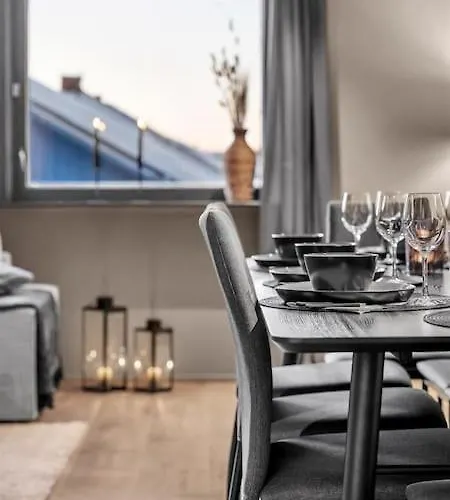 For Groups & Families - Free Parking - Near Centrum