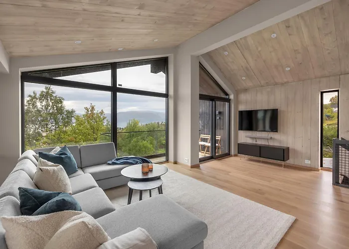 Villa Nansen - New Exclusive Villa, Multiple Units