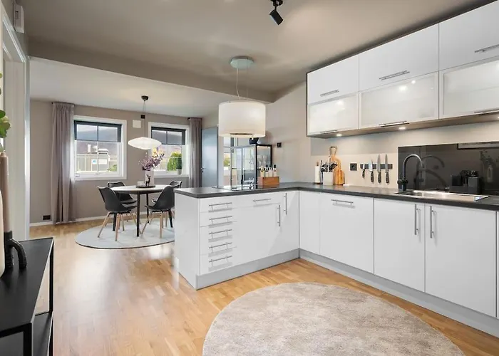 Aurora Luxury Apartment