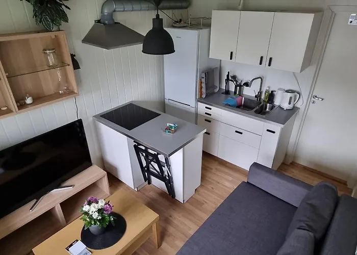 Small Cosy And Fully Equipped Apartment With The Possibility To Rent A Car Through Getaround