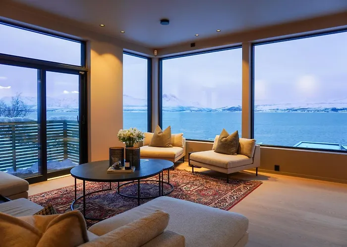 Coastal Retreat 3 Bedroom Haven
