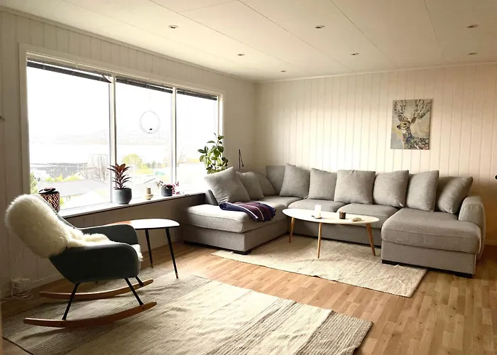 Penthouse With Panorama View And Great Location!