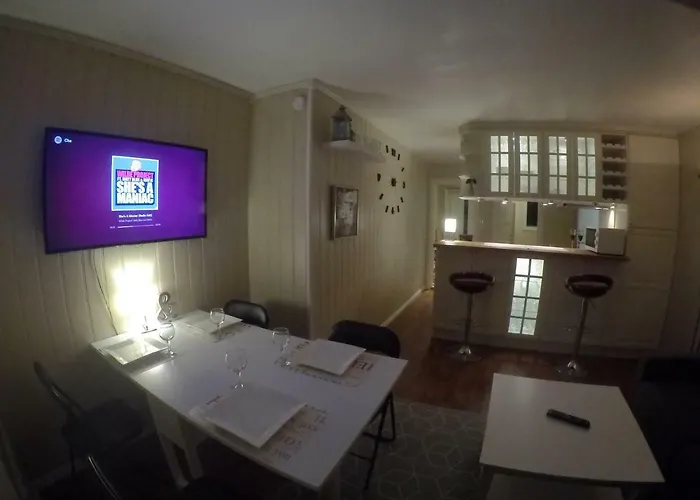Apartment Near The Airport