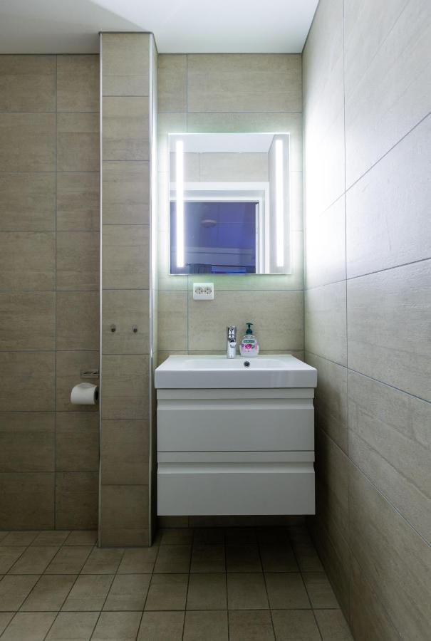 Winterhouse Apartment