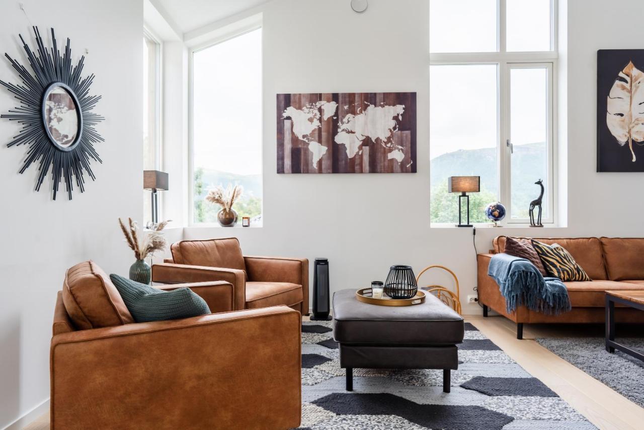 Villa Modern In Plush Town Tromso