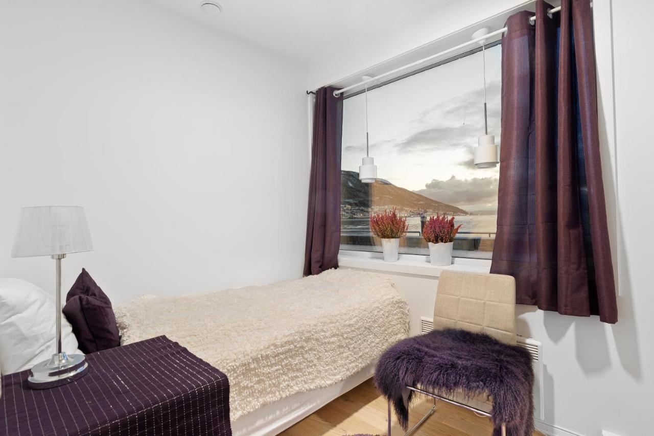 Skir 2 Bdr Corner View Apartment Tromsø