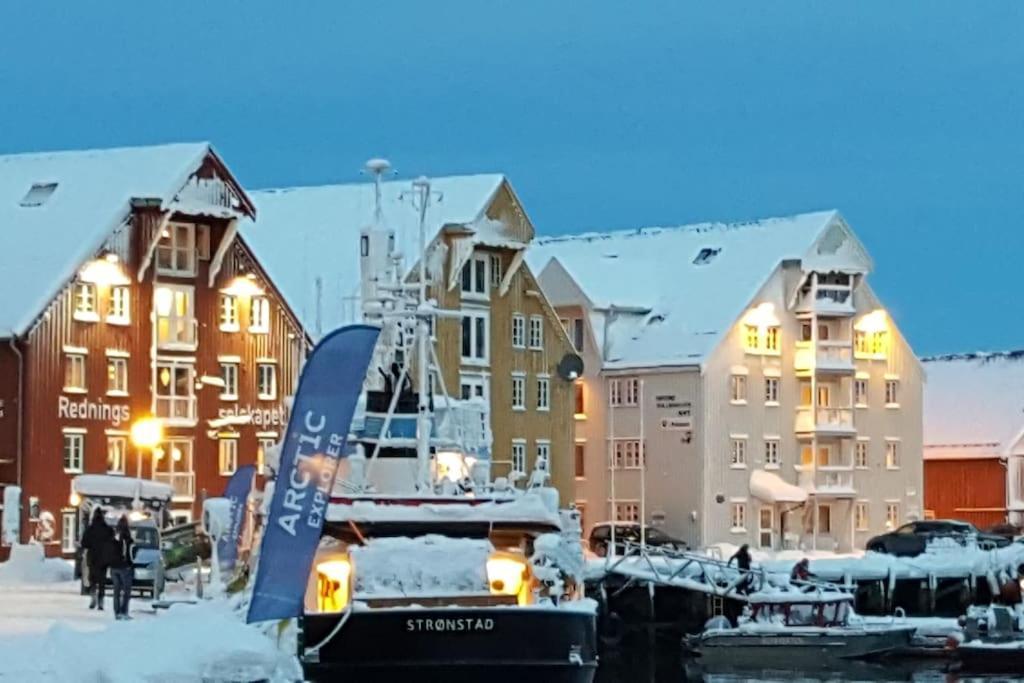Spacious House In Tromso, Perfect For Groups Of Families, Tourists Or Workers Appartement *