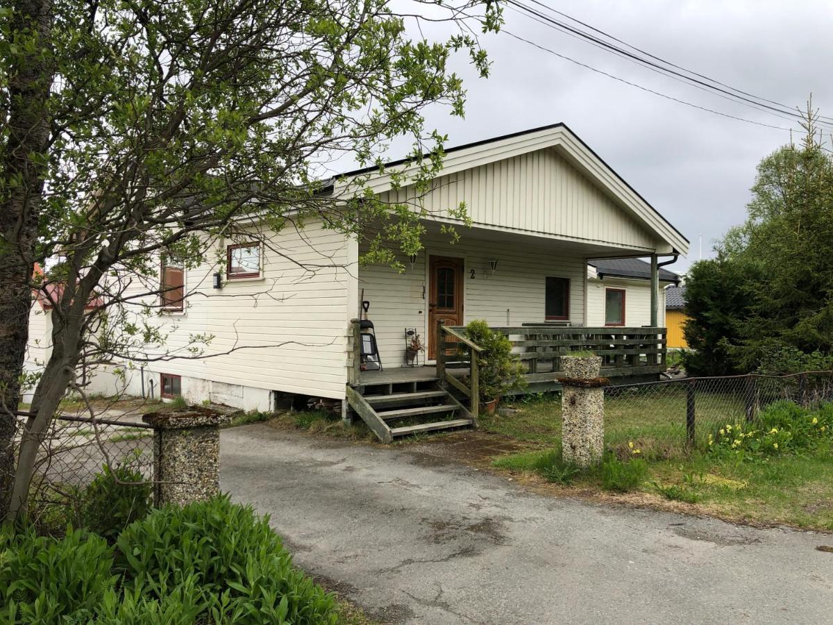 Spacious House In Tromso, Perfect For Groups Of Families, Tourists Or Workers *