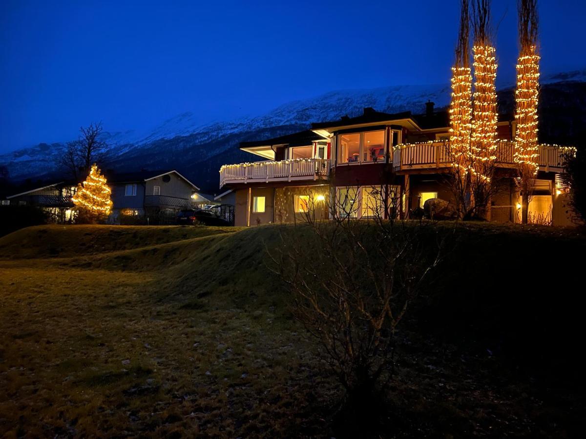Liten Kjellerleilighet. Landlig Rolig Omrade. Appartement Tromsø