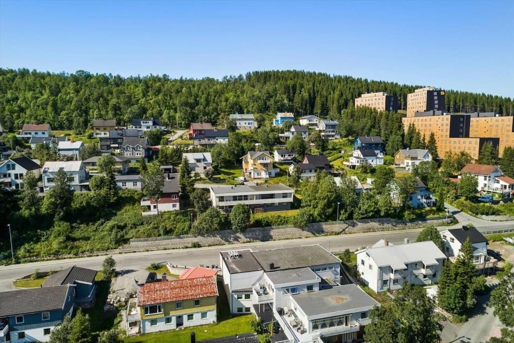 Stunning Views & Location In Apartment