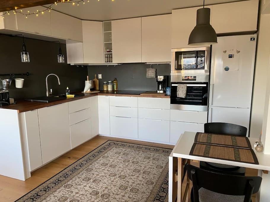 Cosy Flat Near Cable Car And The Arctic Cathedral Tromso