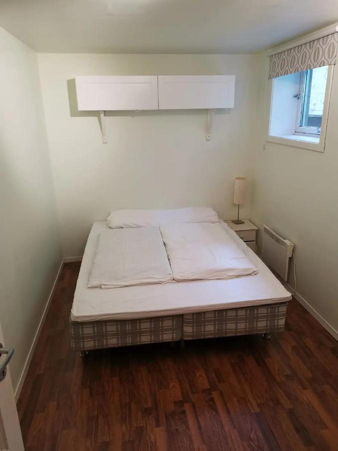 Big, Spacious With Free Parking Apartment *