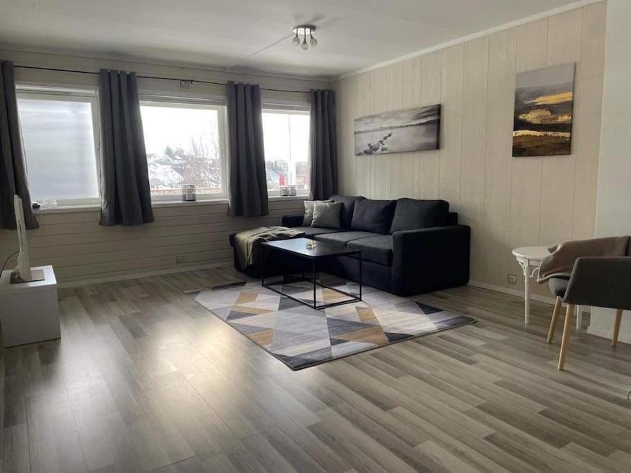Sentral Og Koselig Appartement