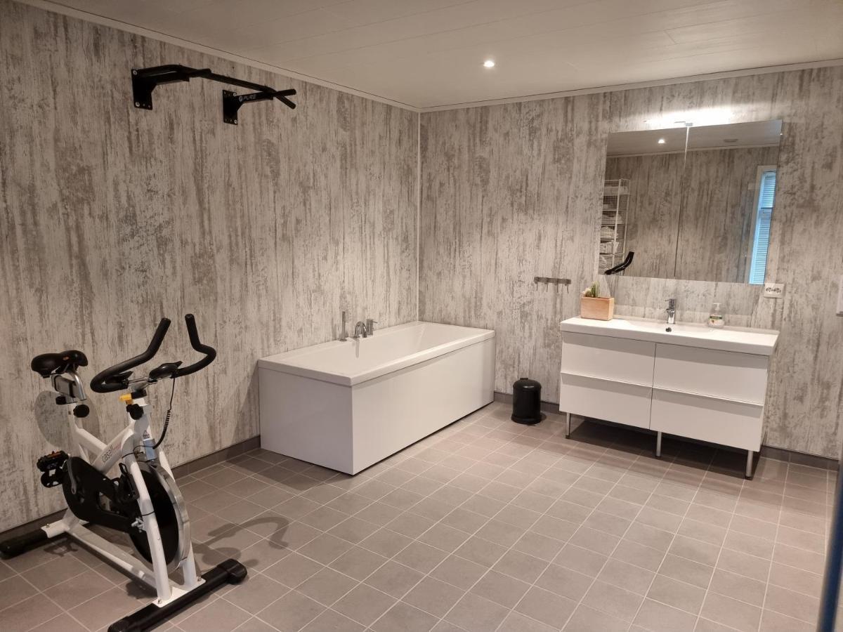 Kaldfjord Sea House * Tromso