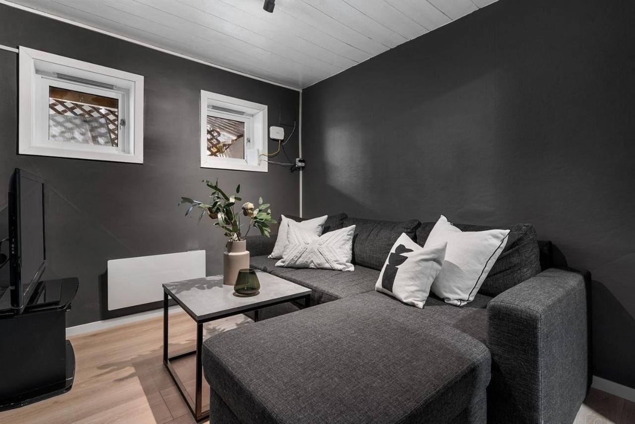 Apartment In With Parking Place *