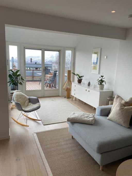 Nydelig Rekkehus Med En Av Byens Beste Utsikter! Apartment