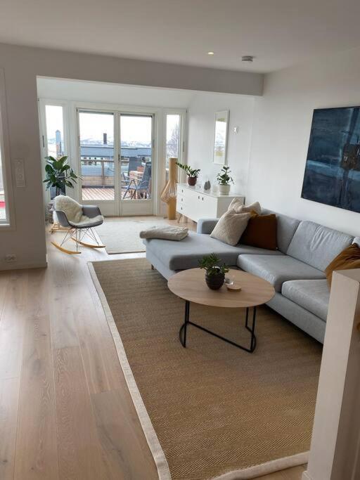 Nydelig Rekkehus Med En Av Byens Beste Utsikter! * Tromso