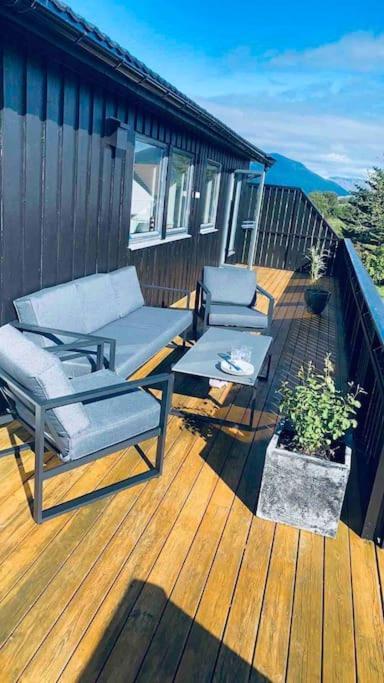 Villa With Sauna In The Arctic Caribbean, *