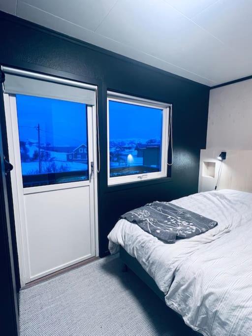 Villa With Sauna In The Arctic Caribbean, *