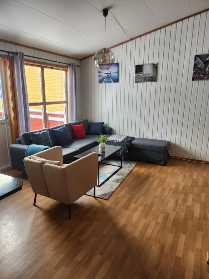 By The Lakeside Apartment Tromso