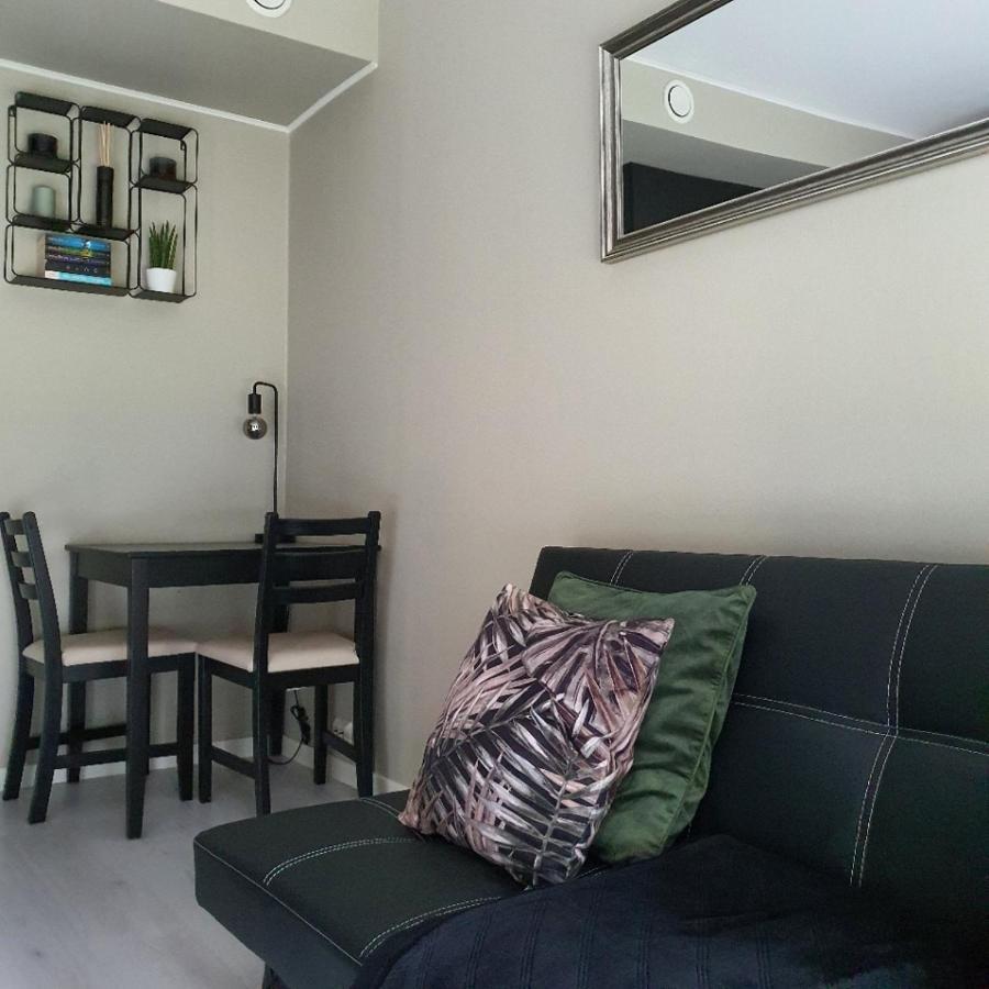 Apartment Northern Dreams With Free Parking
