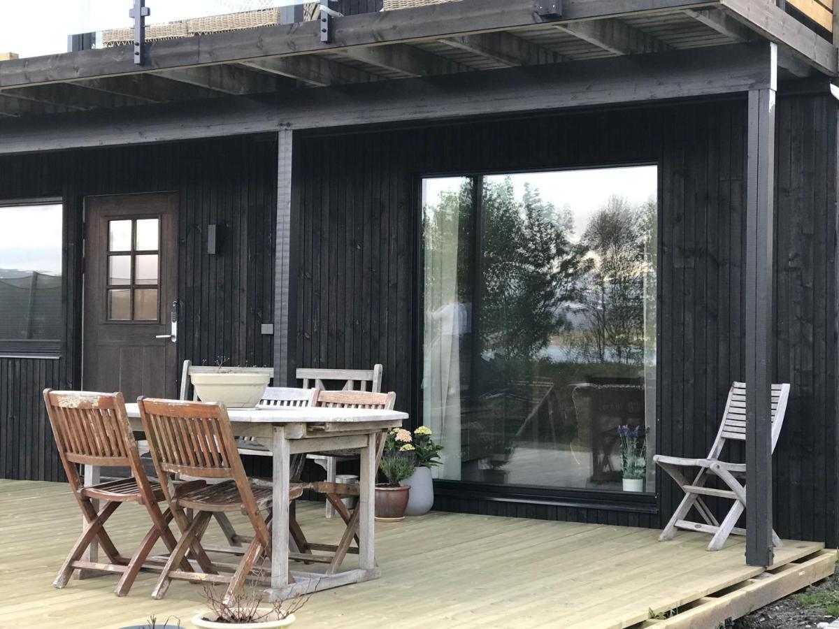 Nymoen Apartment, Kvaloya Apartment