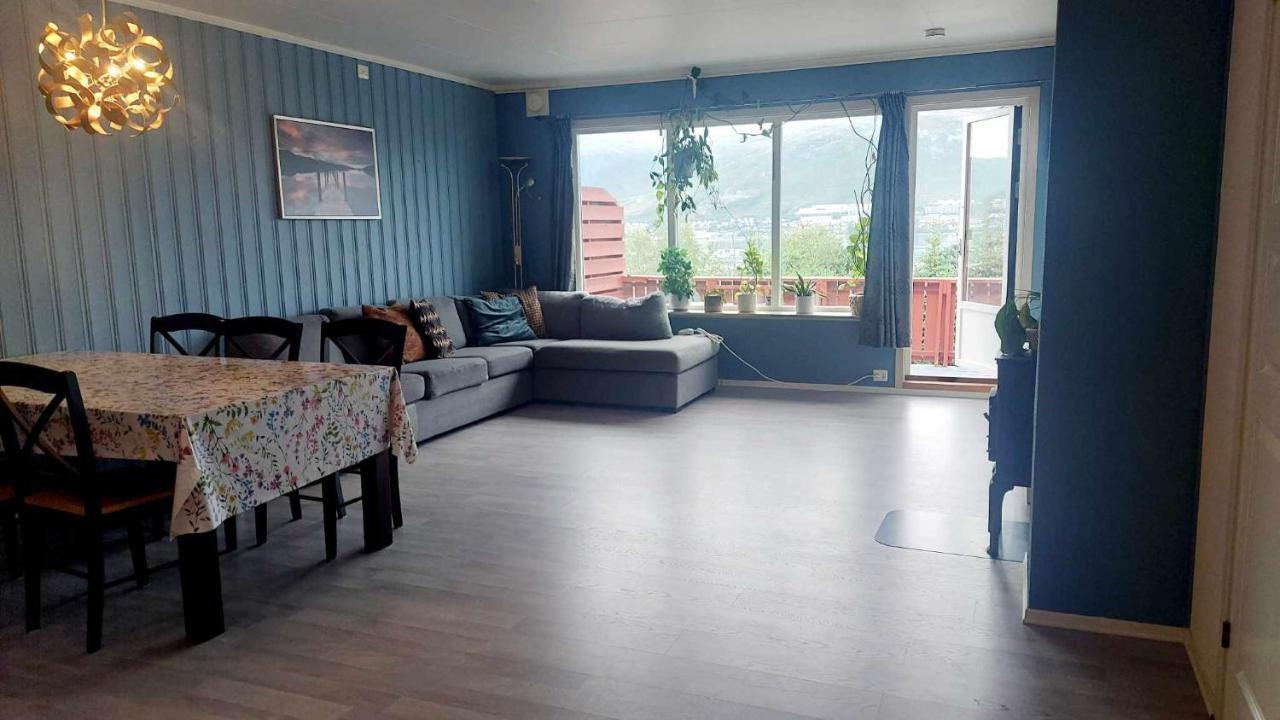 Feelhome 3 Bedroom Near Apartment Tromso