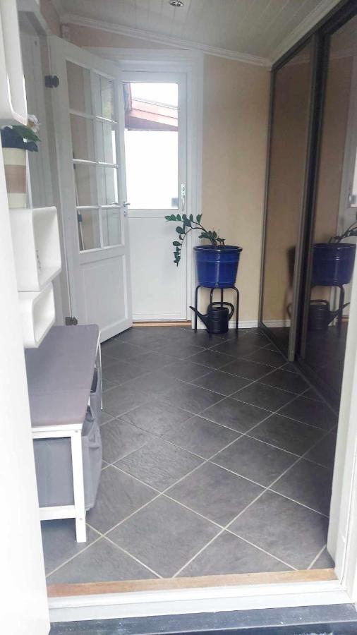 Feelhome 3 Bedroom Near Apartment *