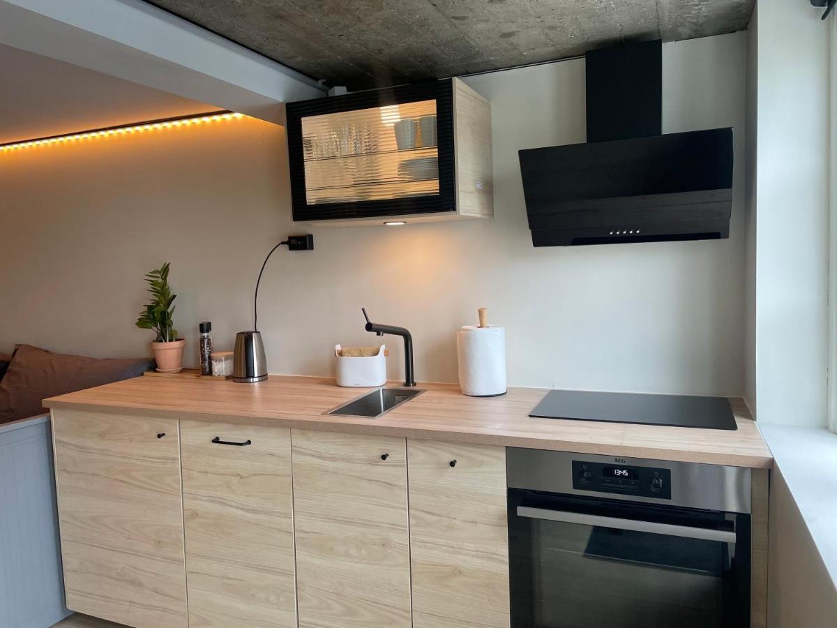 Cosy 600m From Centrum! *