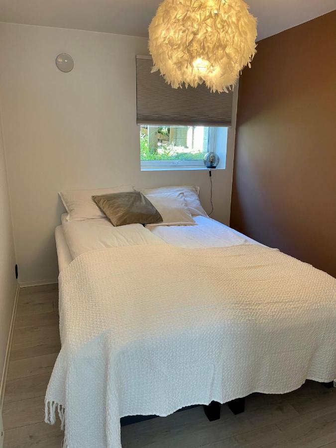 Luxury Close To Centre With Free Parking Apartment *