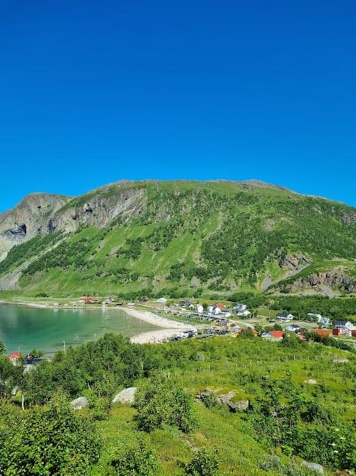 Grotfjord Feriehus