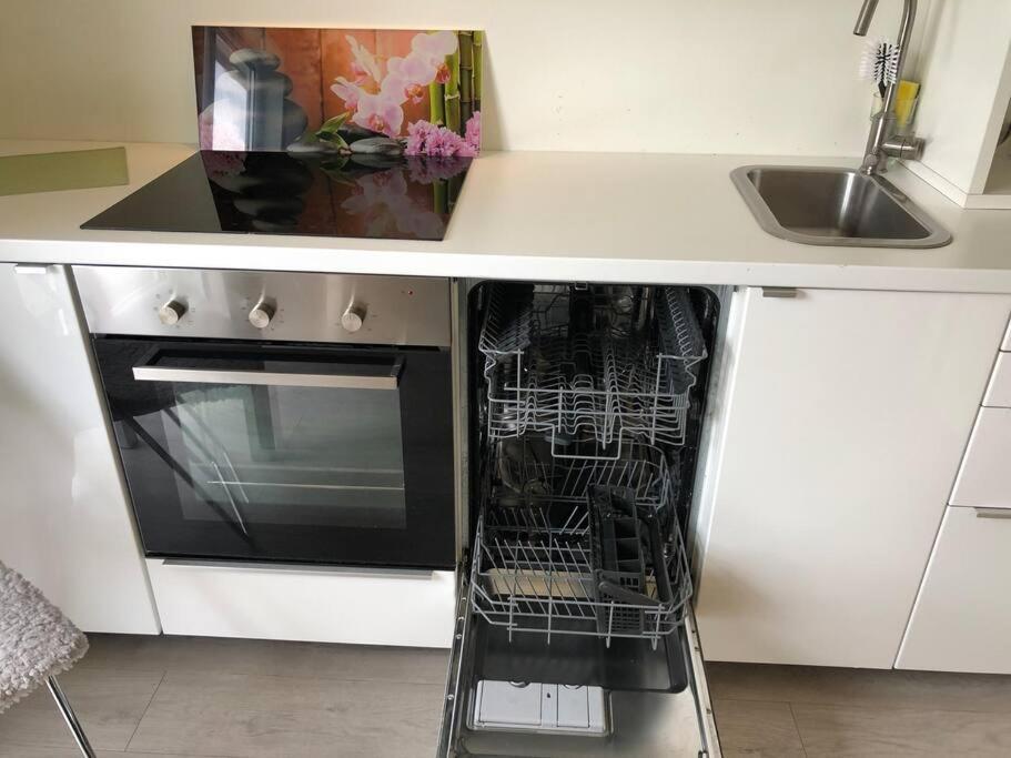 Appartement Trivelig Liten Leilighet, Sentralt Pa Kvaloysletta