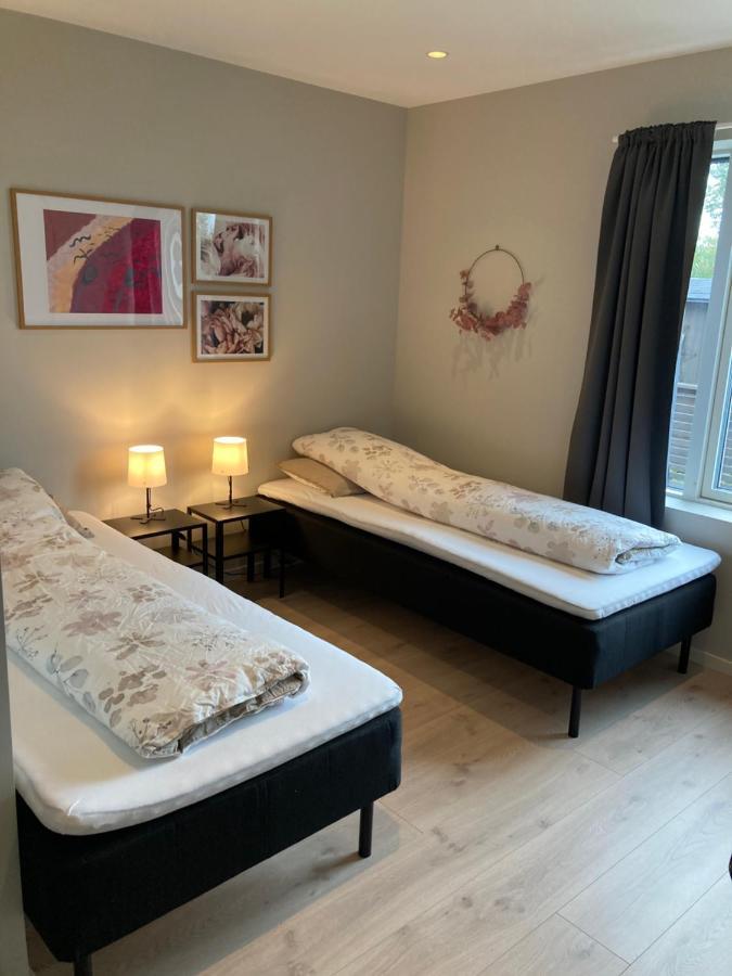 Apartment A Place For Aurora In Wintertime And Midnight Sun In Summer-time! Tromso