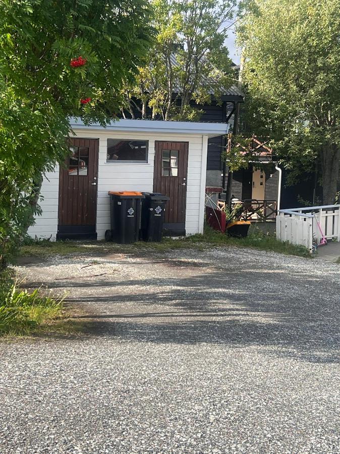 With 3 Bedrooms And View Close To Centre Tromso