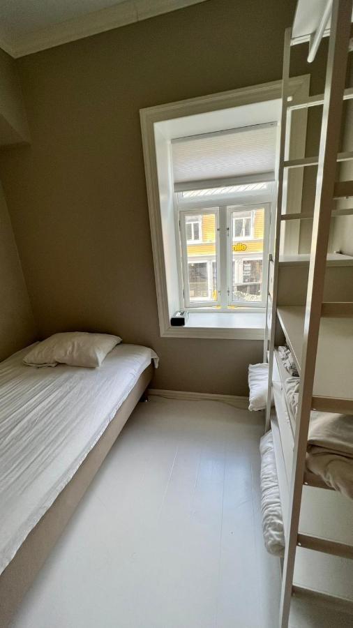 Center Apartment *