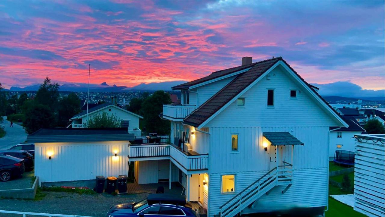 Leilighet New! Modern - Central - Cozy Place By The Sherpa Stairs Tromsø