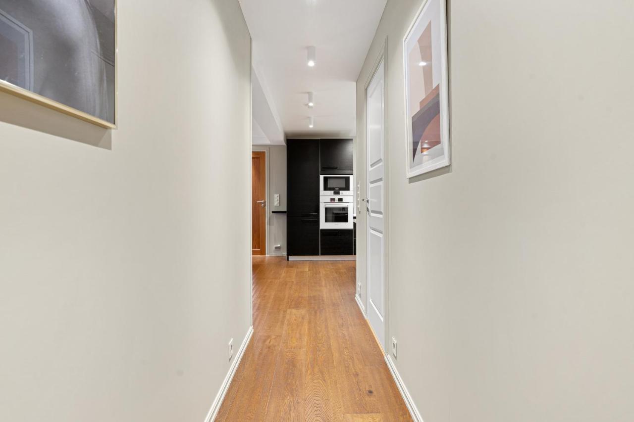 Cozy Elegant 2bedroom W/parking And View *