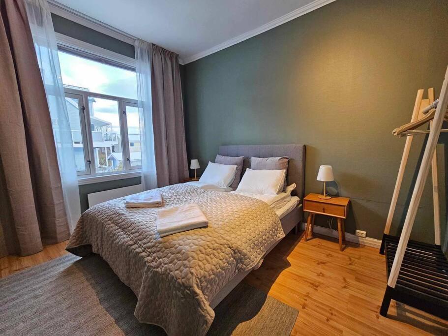 Apartment Amazing With Free Parking And Lovely Views! *
