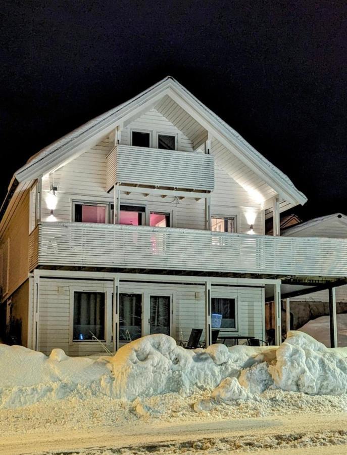 Lovely 4 Bedroom House With The View Of Aurora * Tromsø