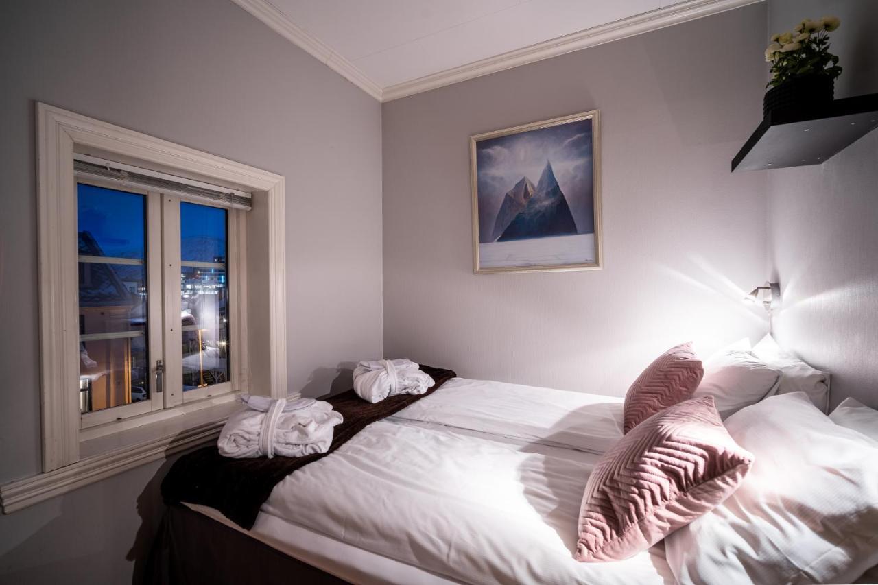 Apartment Enter - Historic Arctic *
