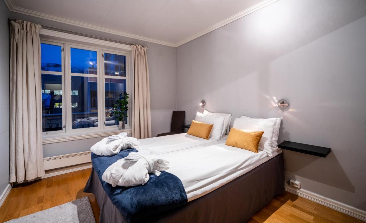 Enter - Historic Arctic Apartment *
