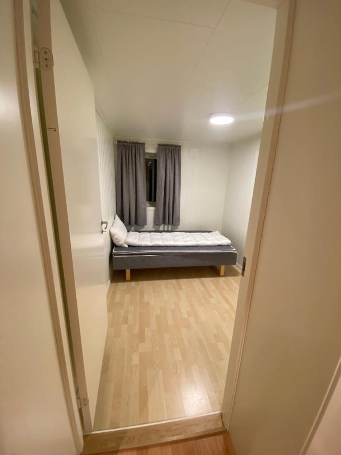 Lovely One Bedroom Apartment *
