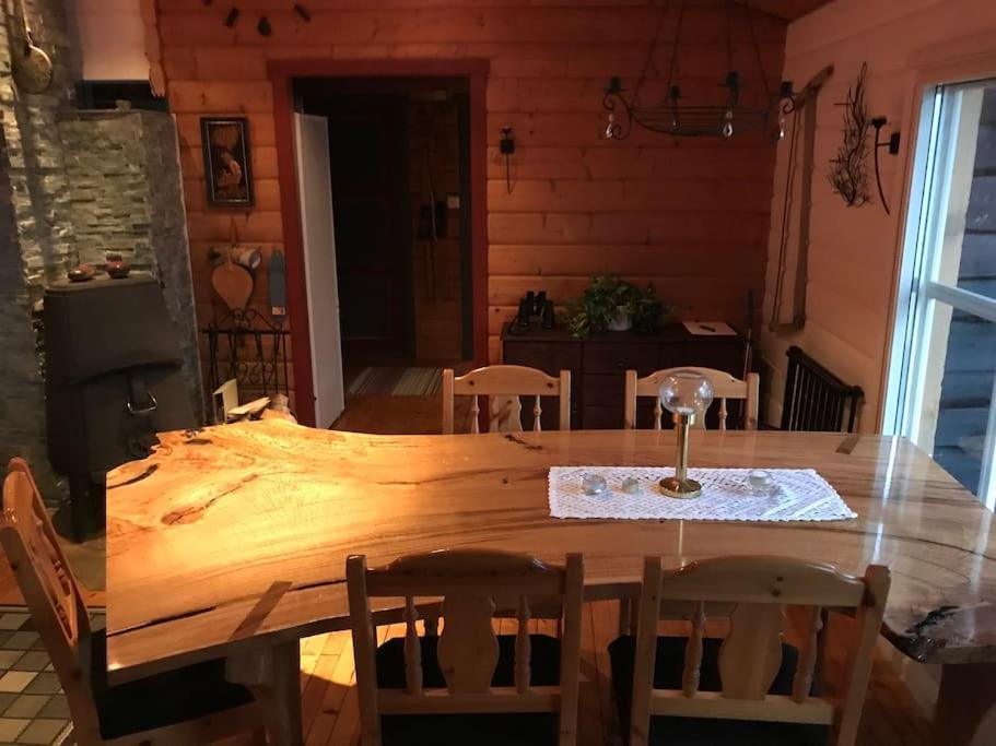 Smasletta Lodge, Kvaloya