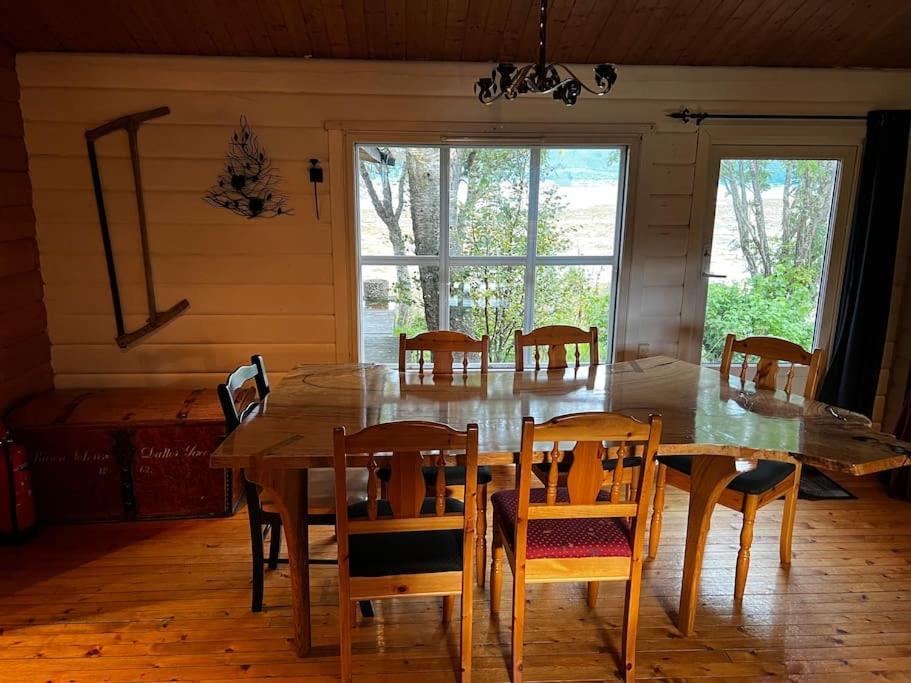 Holiday home Smasletta Lodge, Kvaloya