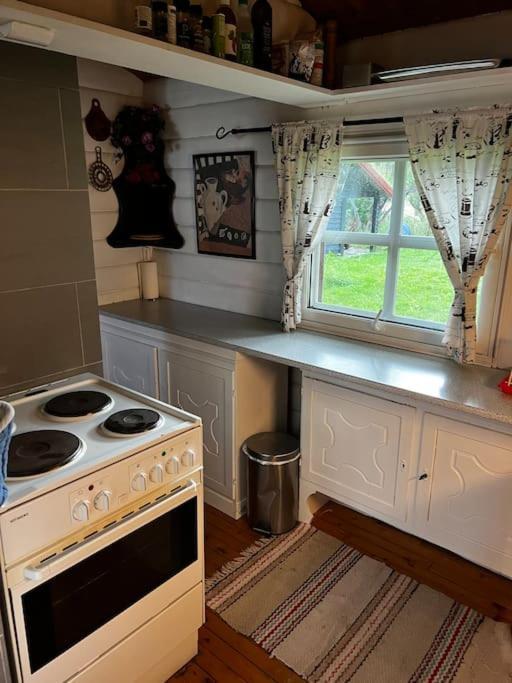 Holiday home Smasletta Lodge, Kvaloya Tromso