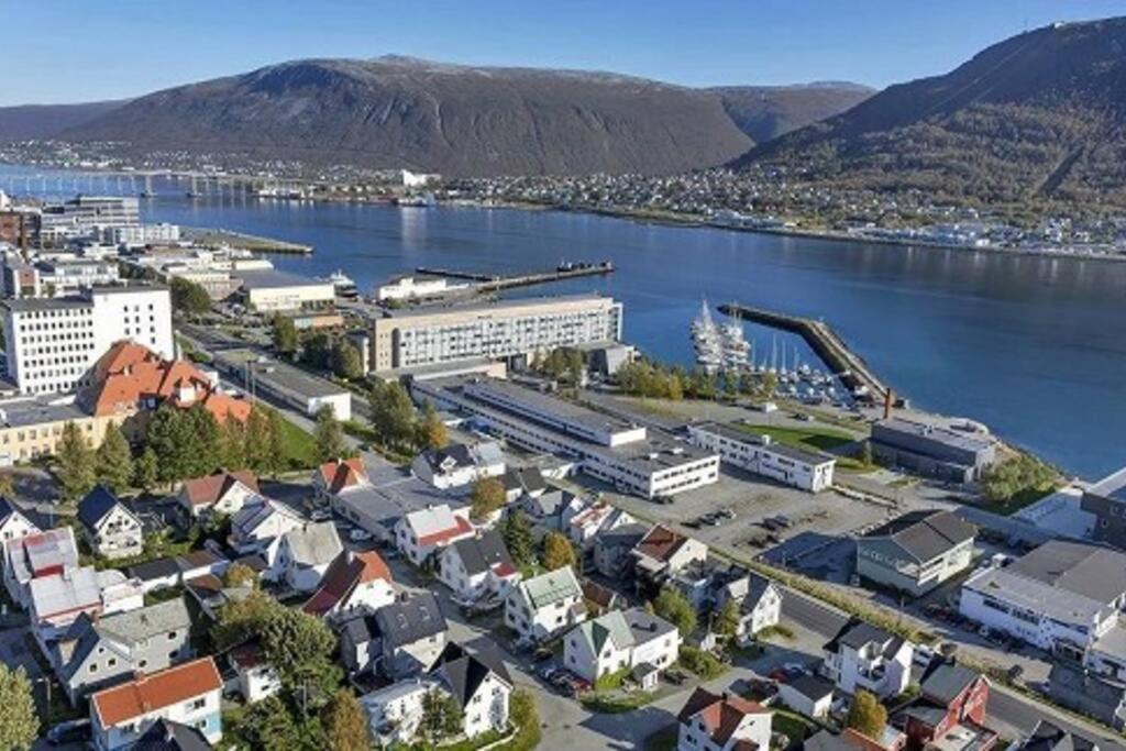 In The Heart Of The Aurora Borealis - Tromsø