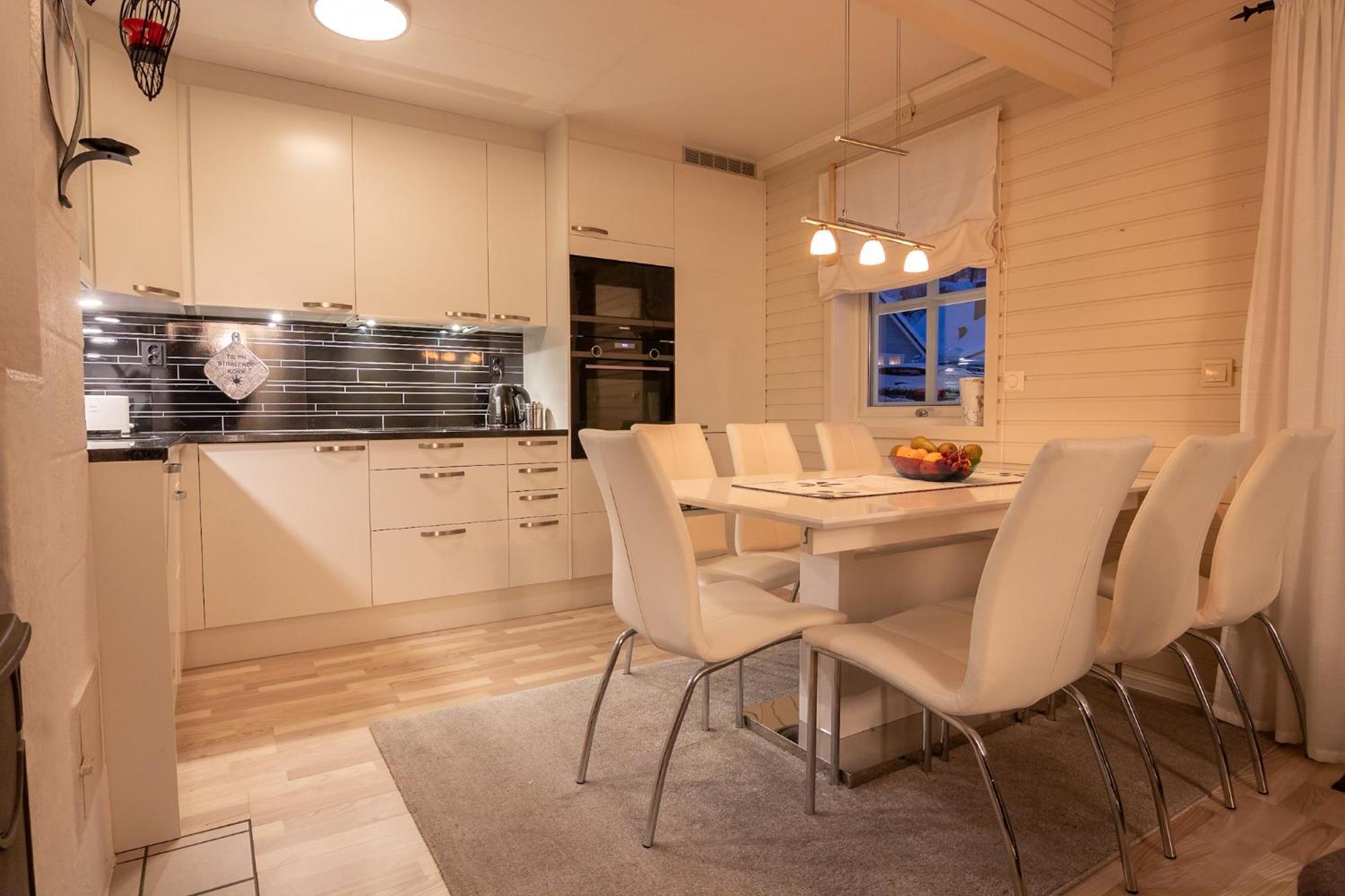 Lovely House In * Tromso