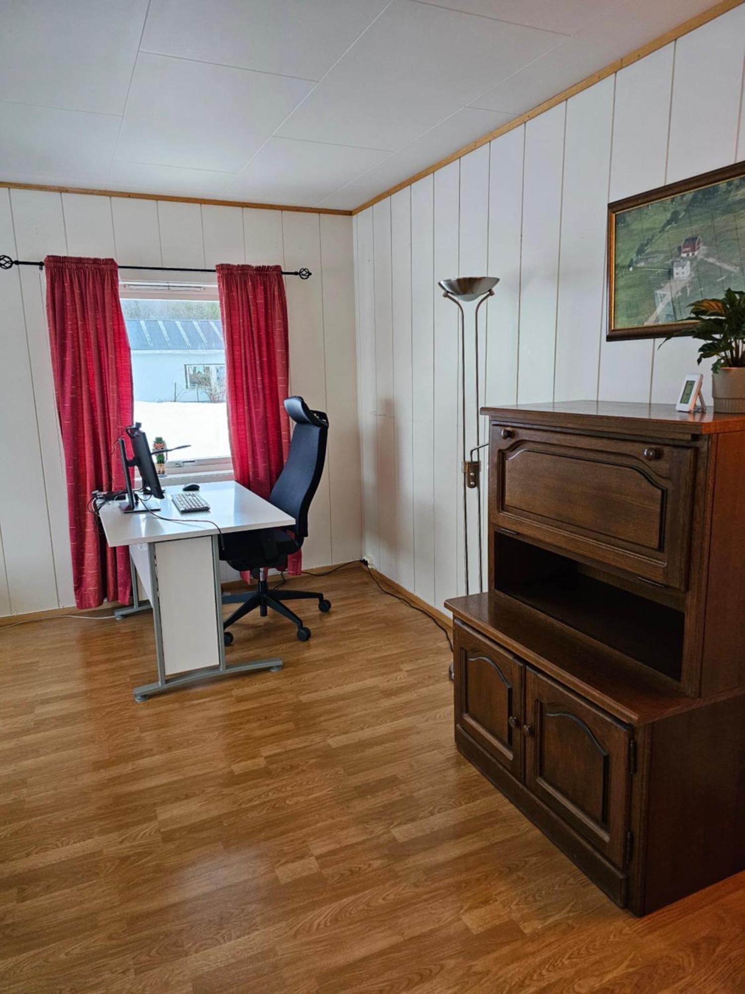 Tonsvik Enebolig