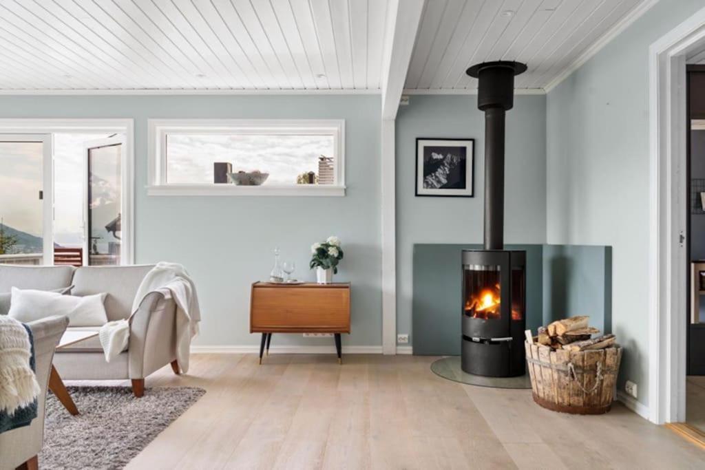 House With Iconic View Villa Tromso