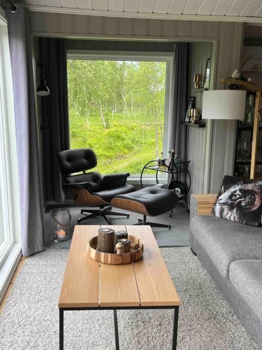 Sjarmerende Og Koselig Hytte Med Badstue Holiday home Tromso